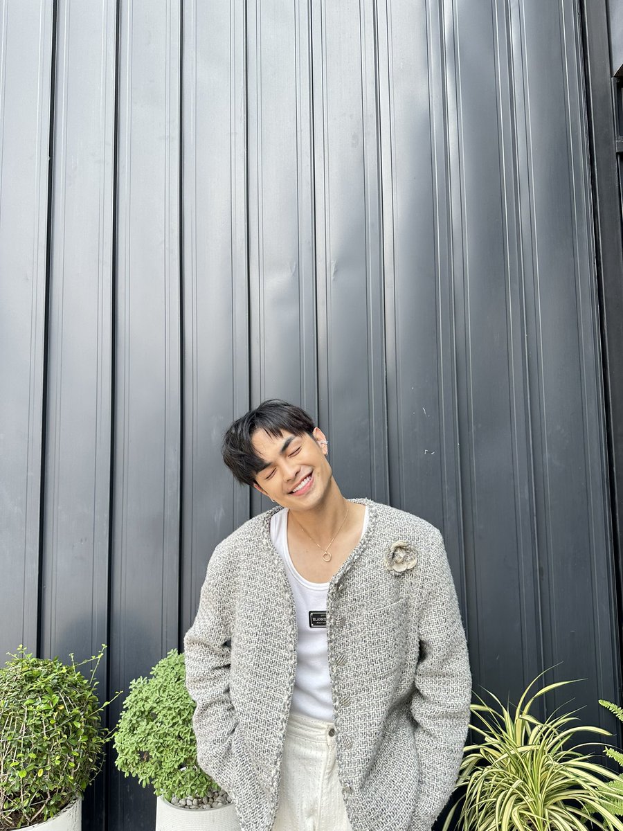 รอยยิ้มที่ส่งไปไม่สะเทือนใจเธอบ้างเหรอ🥹
#banksornn #ศรรามน้ำเพชร #พระเอกลิเก #ศรพระราม #ด้อมเด็กวัดเสียงหวาน