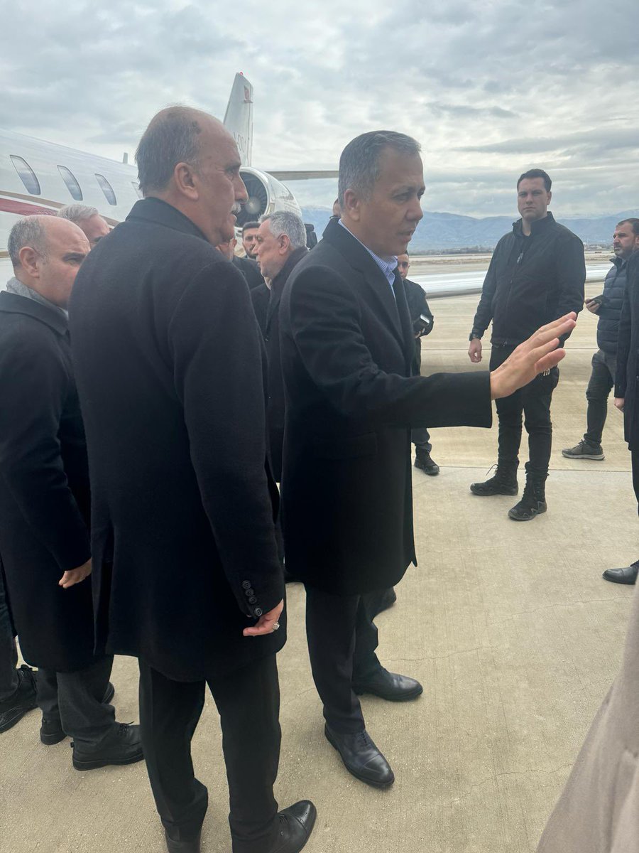 10.03.2024 pazar günü ilimize teşrif eden İçişleri Bakanımız Sn. Ali Yerlikaya ile Bakan Yardımcılarımız aynı zamanda hemşehrilerimiz Sn. Mehmet Aktaş ve Sn. Mehmet Sağlam’ı Elazığ ziyaretleri sonrasında Ankara’ya uğurladık.
