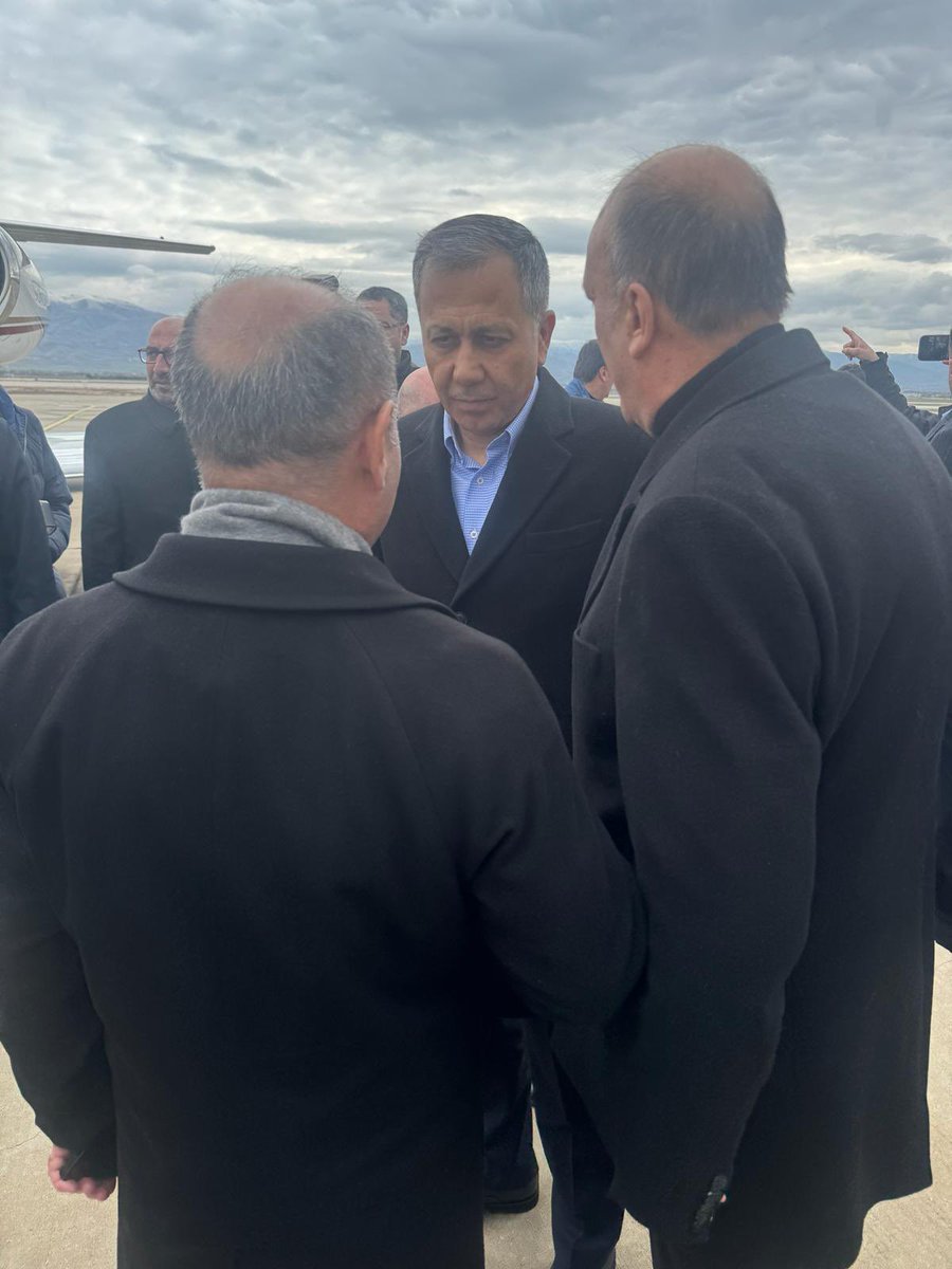 Selmanoglu23's tweet photo. 10.03.2024 pazar günü ilimize teşrif eden İçişleri Bakanımız Sn. Ali Yerlikaya ile Bakan Yardımcılarımız aynı zamanda hemşehrilerimiz Sn. Mehmet Aktaş ve Sn. Mehmet Sağlam’ı Elazığ ziyaretleri sonrasında Ankara’ya uğurladık. https://t.co/APCtKMPVLh