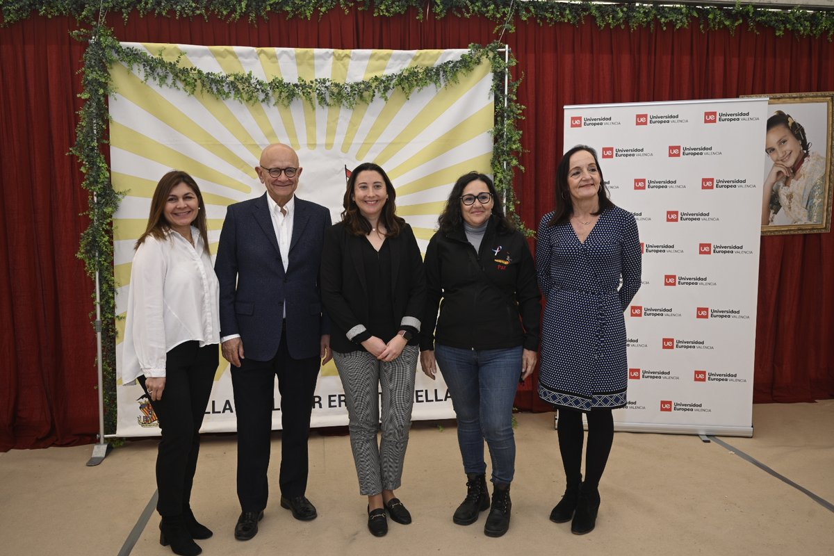MetricSalad's tweet photo. ¡Estem en Falles! Y lo sabemos ✨

Ayer nuestra Senior Advisor, @nlloretromero  ha presentado “Gincana Palleter”, una aplicación sobre nutrición que hemos realizado para el proyecto 'Tens Temps' de la Falla Palleter - Erudit Orellana en colaboración con el @incliva_iis 🤳 https://t.co/7gZPRRd36K