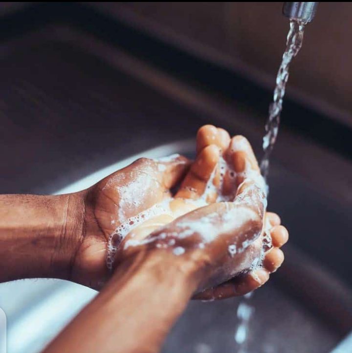 Baguma89's tweet photo. Did you know Washing Hands prevent 75% of diseases ? Wash hands NOW... You can wash hands always and all the time. Prevent all related illnesses, diseases and be a champion. #SanitationWeek #NutritionistVoice #StrategicEating https://t.co/D2UTIpGOGt