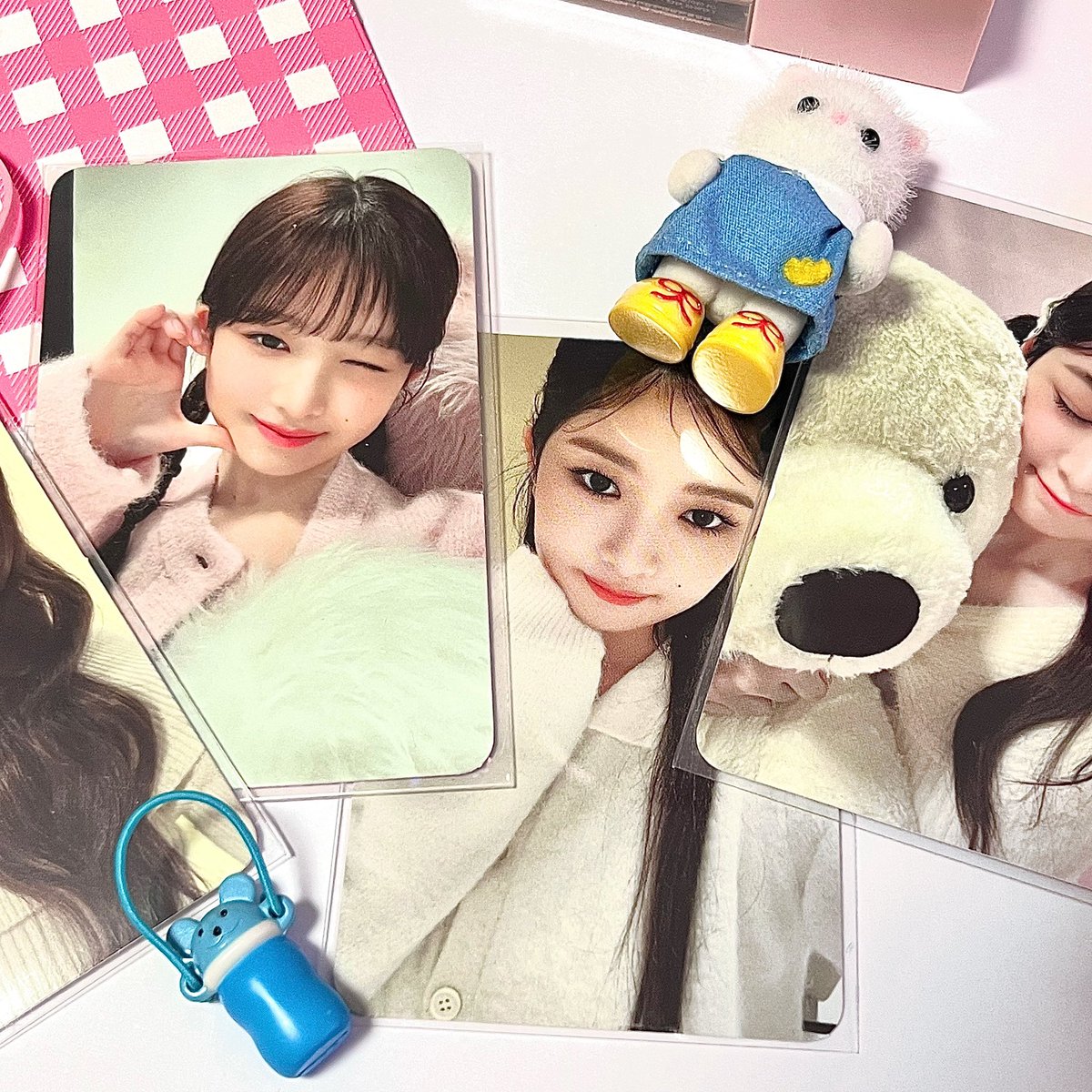 jiyangyourheart's tweet photo. @peachc_official 오늘은 인터넷으로 시킨 실바니안이 왔어요!! 
피치씨 포카 옆에 같이 놓으니 너무너무 커여워요 💕
오늘이 피치씨 이벤트 마지막날인데 열심히 참여한 만큼 기대해볼게요 ❤︎
피치씨 항상 사랑합니다 🫶🏻🫶🏻

🎀 #청순_큐티_콩순등장 #피치씨 💭 https://t.co/M9lOiZe0c1