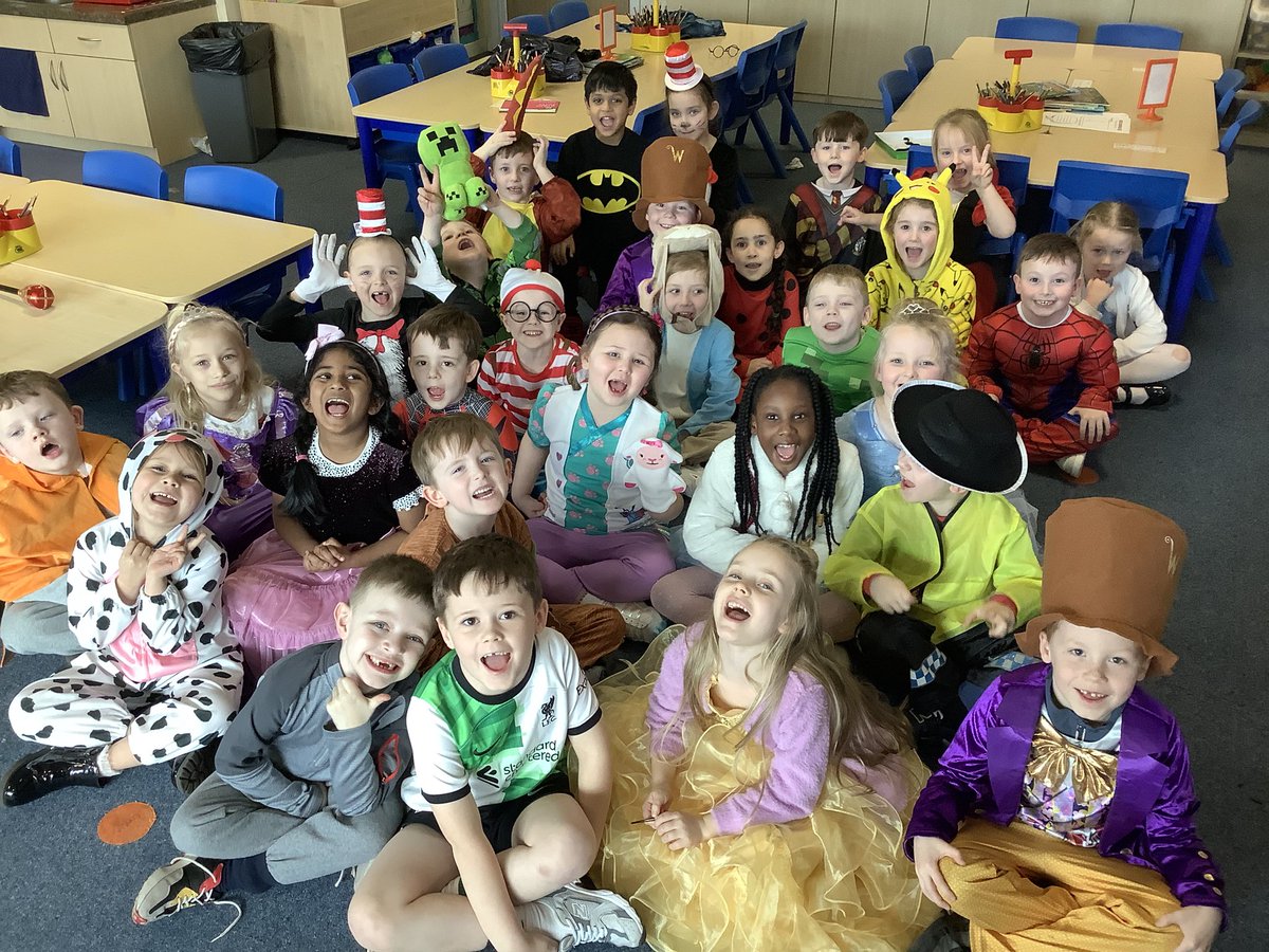 1B_stjohns's tweet photo. World Book Day 2024 📚 We had a great day discovering new stories and acting out some of our favourite tales! https://t.co/YO7dYeqxuH