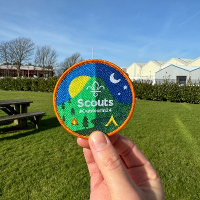 Whether it's a woodland hike, a campout under the stars or taking on the Outdoor in 24 challenge, make this the year of adventures with the Outdoors in 24 blanket badge🏕️ Get it today👉 bit.ly/3uQlxnb
