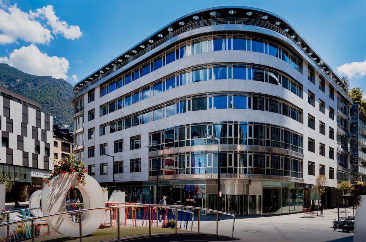 dott_tickets's tweet photo. #Hotel Starc by Pierre & Vacances #Premium, is an upscale #ecocertified hotel, with:
a #bar, a #gym, a #restaurant, WiFi, #buffetbreakfast (surcharge), self-parking (surcharge) & much more
To book or enquire, quote Ref: EX/HS👉https://t.co/KrRLaNApzZ
#travel #accommodation https://t.co/QekvCkHVYC