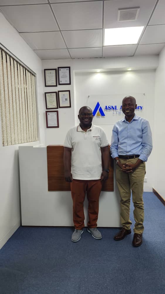 simbahd's tweet image. Thank you Katibu Mkuu @MahimbaliK for walking in, the impromptu visit was well appreciated.
Looking forward to keep working with you and the Ministry.
Madini for sustainable development and future.
#LocalContent #MiningForDevelopment