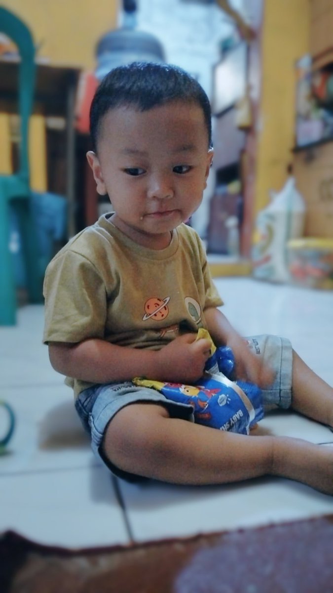 niindhanin's tweet photo. Ppp ada yg ga puasa nih .. https://t.co/10H5yzJsvA