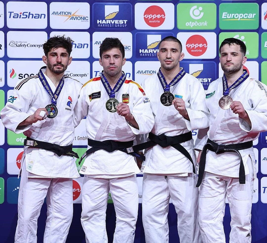 🇦🇹 Grand Prix de Linz (8-10 mars) : Une médaille pour nos Bleus ! 

🥈 Cédric Revol (-60kg)

Bravo Cédric pour cette médaille d’argent ! 👏🇫🇷

📸 IJF
#JudoUpperAustria #FierdEtreJudoka