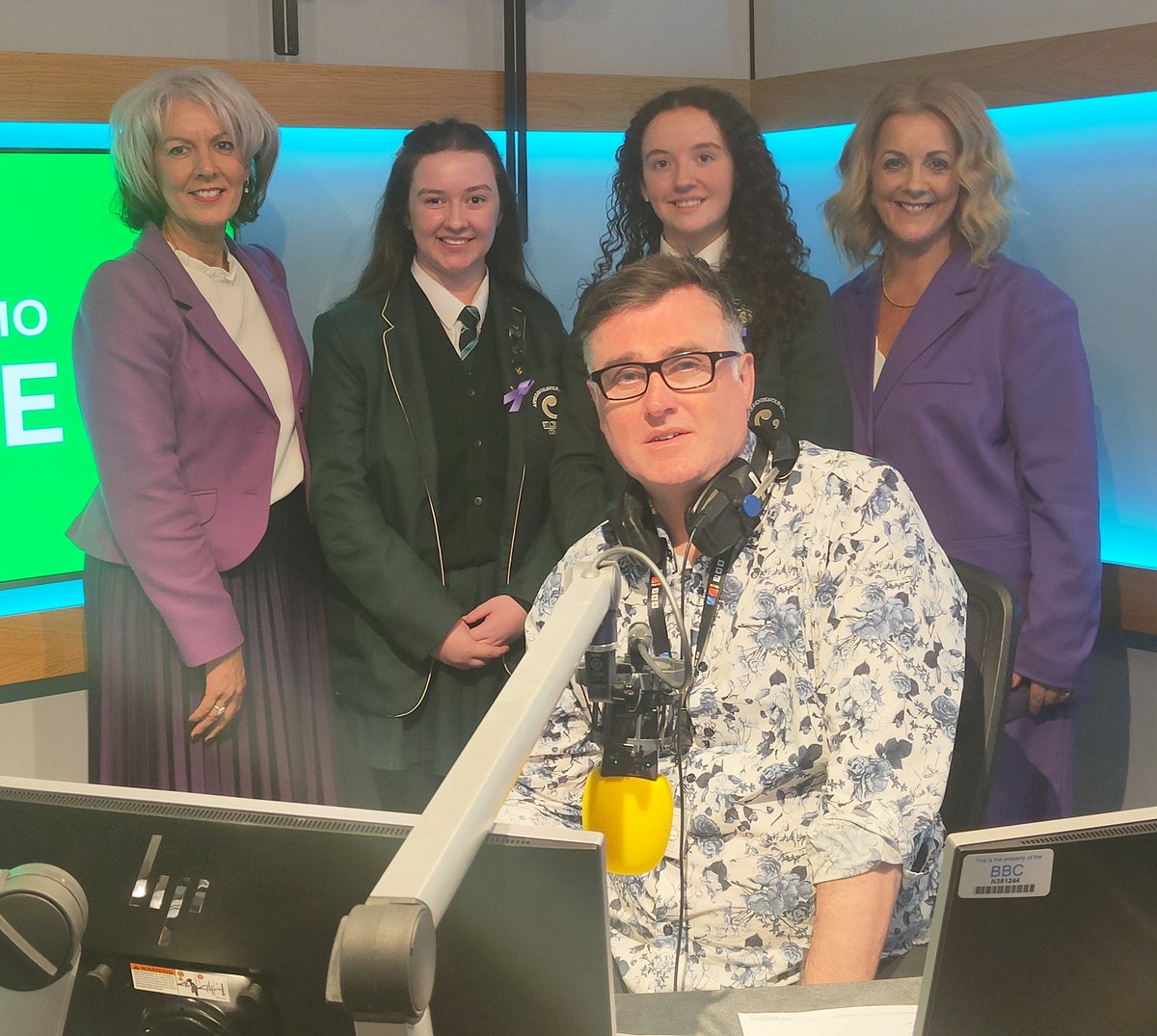 Delighted to be invited to talk about our @SistersIN_HQ Leadership Programme on the Mark Patterson show @BBCRadioFoyle @StCeciliasDerry