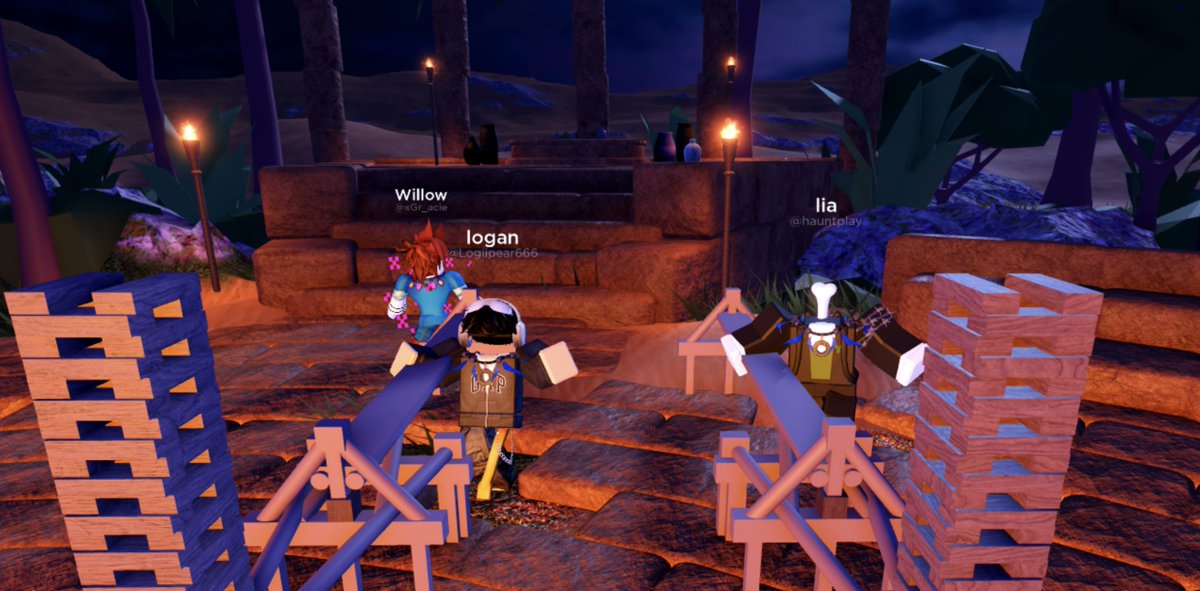 VerdeCafeRoblox's tweet image. Thank you @BlendROBLOX for hosting a game-night with us in Outlaster! We all had an awesome time, creating teams and destroying friendships..! Congrats to the winners of the event, WhyForLewis and klobibia!