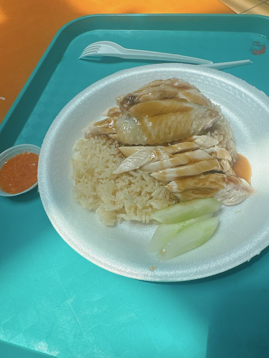 comugi_CAchan's tweet photo. KUNさんおすすめの
チキンライスも食べた！
チキンぷりぷりでおいしかった🤤
#KUN https://t.co/EhJcgmAoCK