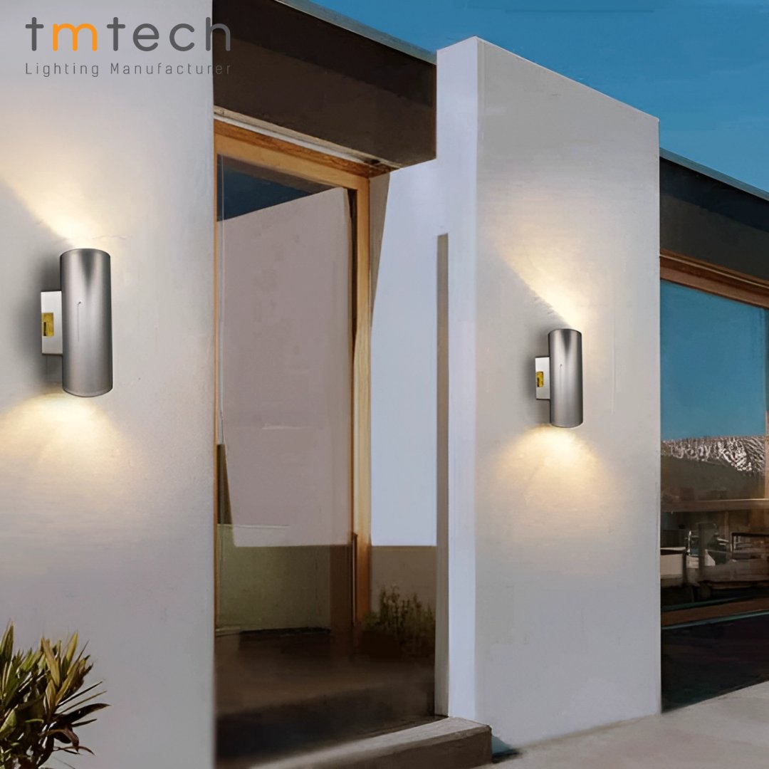 support18004's tweet photo. 🌟 The NEXI - M2 shines as one of TMTECH's cherished surface-mounted light offerings! 🏭 

Discover more: https://t.co/PZtUVgKLgx
#tmtechlighting #tmtechvietnam #architecturalproject #architecturaldesign #lightingsolution #lightinginstallation https://t.co/BAIshSHoJD