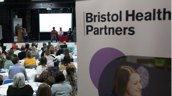 BristolHealthP's tweet image. In our latest e-news:

5⃣ things we've achieved since joining the #SharedCommitment to #PublicInvolvement 
🏥 Life-saving #HIV testing coming to Bristol's hospitals 
🔍 Insight into who's taking part in health #research 
and more news/events.    

mailchi.mp/bristolhealthp…