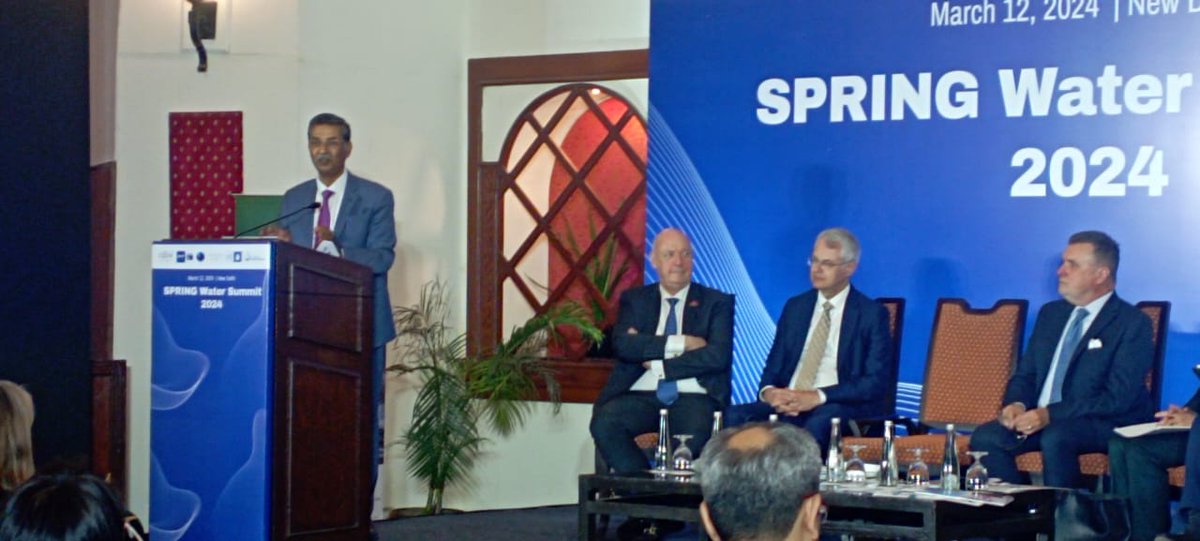 Addressing the esteemed audience at the 2nd Spring Water Summit 2024, Mr. Bharat Lal, Secretary General of the @India_NHRC , shed light on the event's theme, 'Water For All,' emphasizing the imperative of participatory governance. @Vidurji @DenmarkinIndia @FinlandinIndia @UNOPS