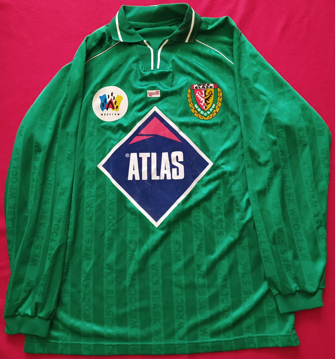 PatrickOlsen94's tweet photo. Help! 🟢⚪️🔴 really need this one🙏🏼
If somebody can find me this or where to buy it, i would really appreciate 🔥⚽️ https://t.co/cgi2hDrGrB