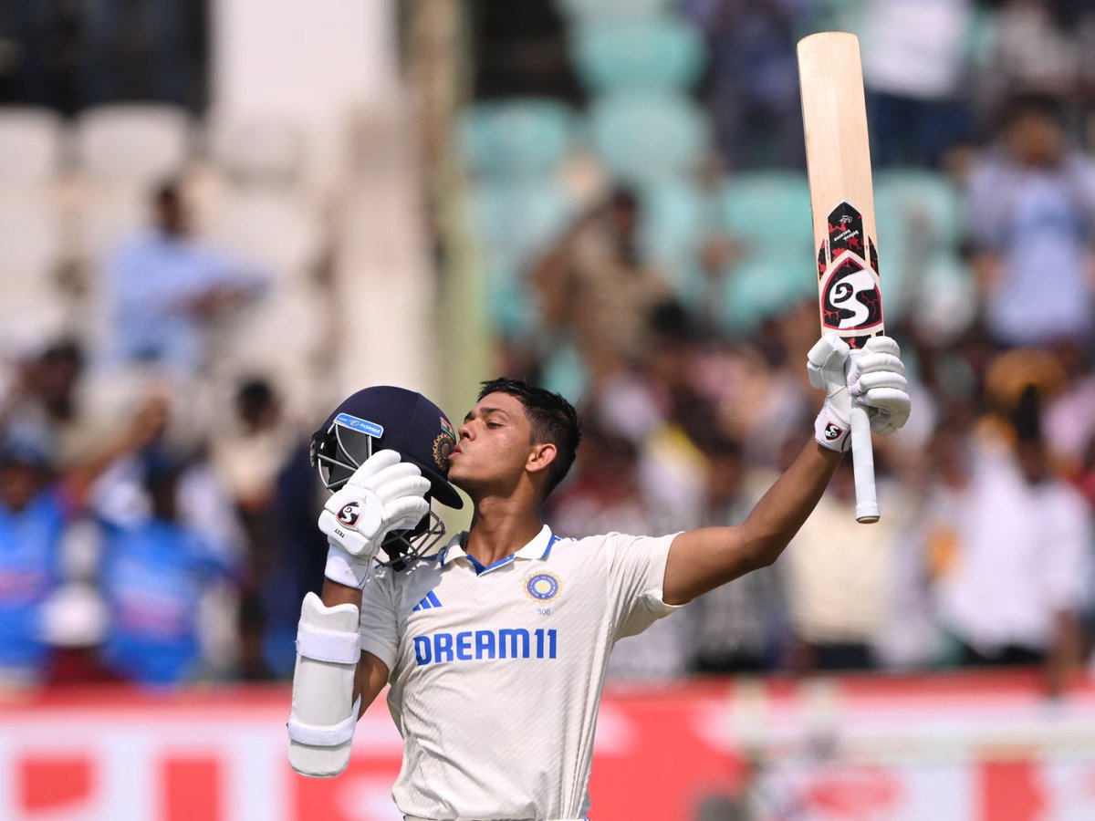 Congratulations to @ybj_19 on being named ICC Men's Player of the Month for February 2024! His outstanding performance of 712 runs against England in the recent Test series with 2 hundreds and three fifties, speaks volumes. Keep shining, Yashasvi! 🇮🇳 @ICC || @BCCI