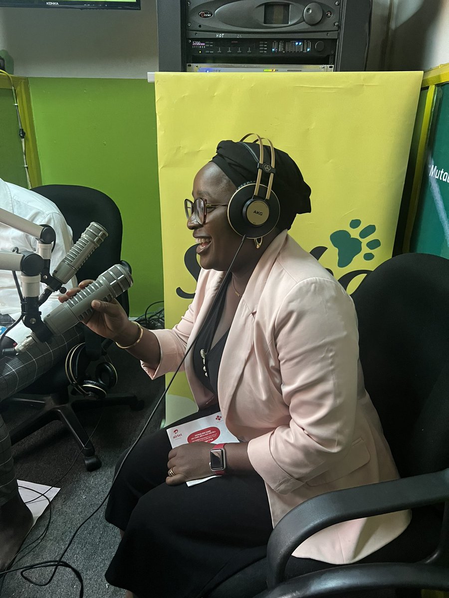 AARInsuranceU's tweet image. Day 2 of the #InsuranceWeek2024: 
Our Marketing Manager, Leilah Kamulegeya and Lead Insurance at @airtelmoneyug, Faisal Namanya featured on Radio Simba, to discuss #ddwalirocare. 

Pass by our tent at Railway grounds to learn more about how this affordable health insurance cover.