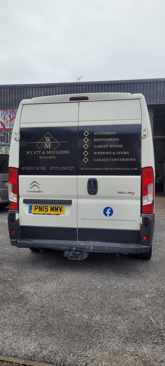 KingsPlastics's tweet photo. Vinyl Graphics installed yesterday for Wyatt &amp; Moulding Building 🤩
#signageroyalty #signs #graphics #retailsigns #standout #makingsignsfor70years #bristolsigns #bristolsignmakers #signage #signideas #bestsigns #shopsigns #allsignage #allsignagesolutions #signageroyaltysince1947 https://t.co/0FuPPOC4FM