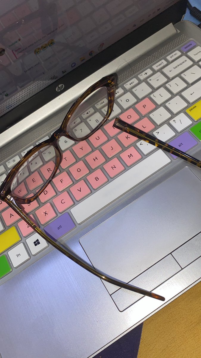 gabisa banget dipuji dikit