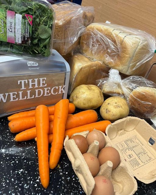 Jessica Wilkes-Ball: 'Had a brilliant breakfast in #Wellington Market from The Welldeck - got all veg & meat for Sunday dinner less than £40 - super fresh helpful lovely staff on the stalls. Let's see more people in the market supporting it. It’s a real gem 💎'
#LoveWellington