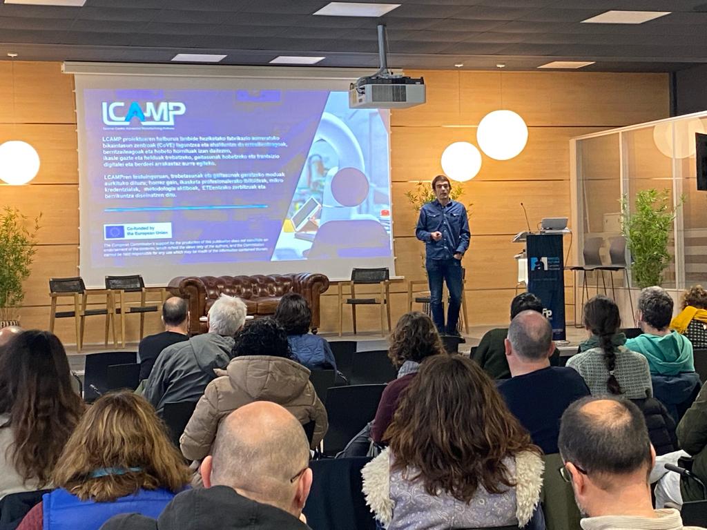 Miguel_Altuna's tweet image. [Eu]LCAMP konferentzia Aalenen eta Ikas-Fabrikaren aurkezpena.
[Es] Presentación de la conferencia de LCAMP de Aalen y de “Ikas-Fabrika”
🔘lcamp.eu/conference-pag…
👩‍💼Info+: maltuna.eus

#CoVes #vocational #VET #LanbideHeziketa #FP #MiguelAltuna