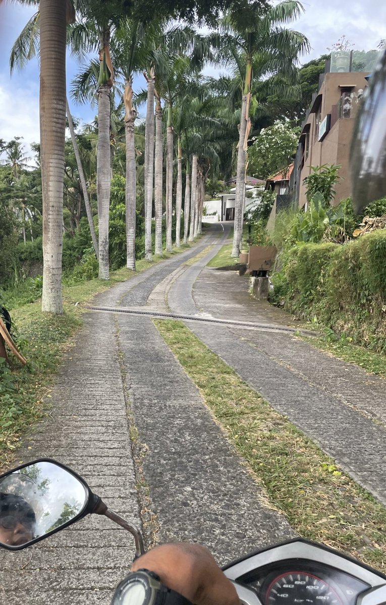 vikaelmiatin's tweet photo. Gpp masuk footage je dulu hahahaha, kita cari duit yang banyak biar cepet kelar😮‍💨😮‍💨😮‍💨😮‍💨 https://t.co/reUQY1dZOs
