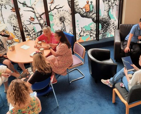 Come along to our next Connecting and Networking event on Wednesday 20 March, 12pm- 2pm at Central Library and get some top tips from a @HIWCF Grant Manager, learn about co-working and hear about our plans for another voluntary sector Hub, coming soon. hiveportsmouth.org.uk/news/yes-we-can