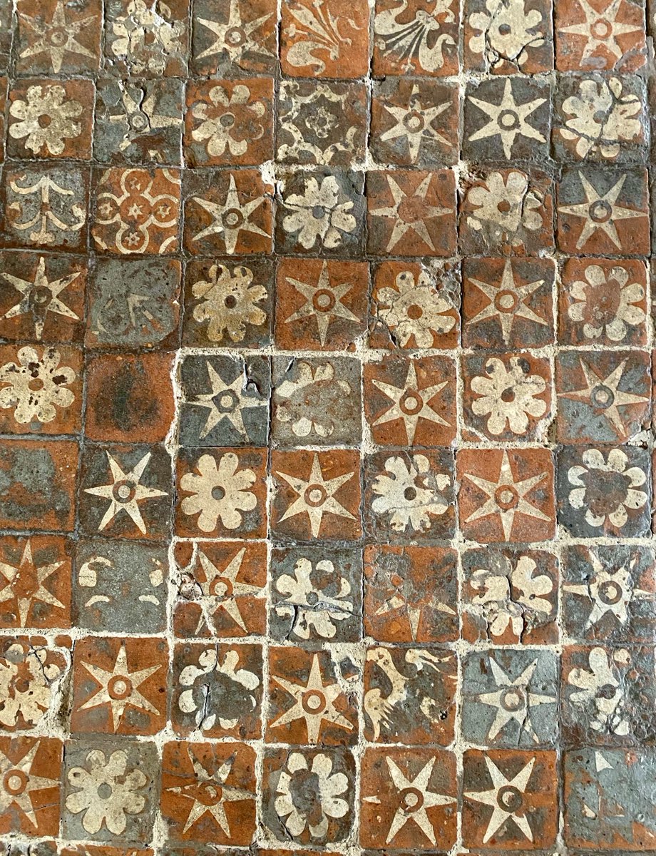 #TilesOnTuesday #WinchesterCathedral