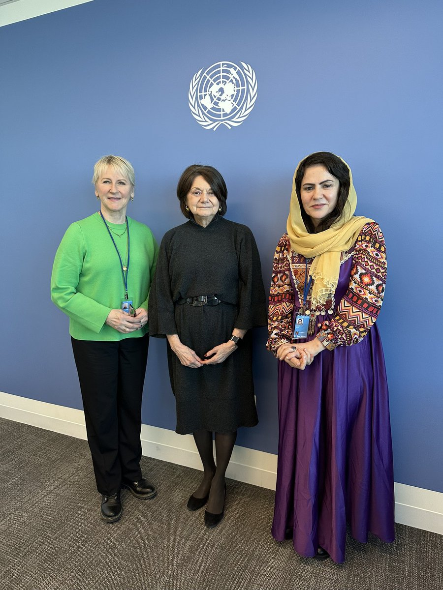 On the margins of #CSW68 together with my colleagues from @4afghanwomen we met with @DicarloRosemary Under-Secretary-General for Political and Peacebuilding Affairs. Discussed Afghanistan affairs and the way forward.