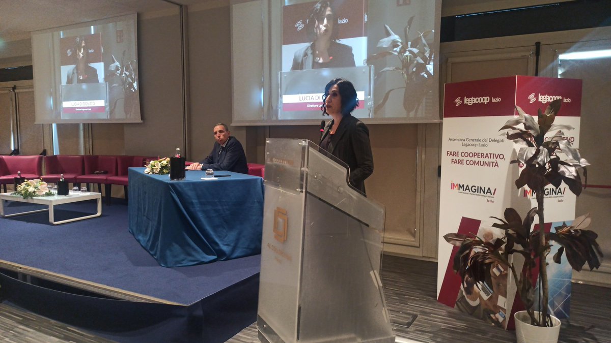 #Farecooperativo #IMMAGINAlazio 
Lucia Di Donato, Dir. Legacoop Lazio "Vogliamo rilanciare con forza i valori del movimento cooperativo. Oltre a rilanciare il modello cooperativo noi dobbiamo contrastare lo stereotipo che fare cooperazione sia diverso dal fare impresa"