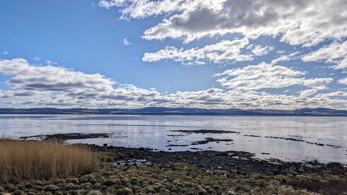 hrfca's tweet image. #TuesdayViewsDay: Our Head of Communications captured these #views from Kingoodie. Check out our Interactive Map on our website for which local units and #ForcesFriendly employers are nearby: hrfca.co.uk/interactive-map! 📸☀️🏴󠁧󠁢󠁳󠁣󠁴󠁿