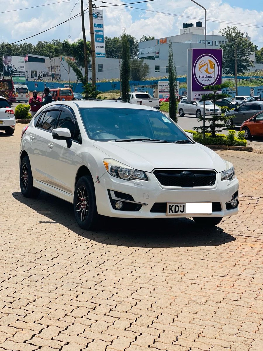 KimTimz's tweet image. 2015 Subaru impreza, 1600cc,steering controls, paddle shifters ,DRLs, lane assist, anticollision, Fully loaded🔥 Price:1.55M