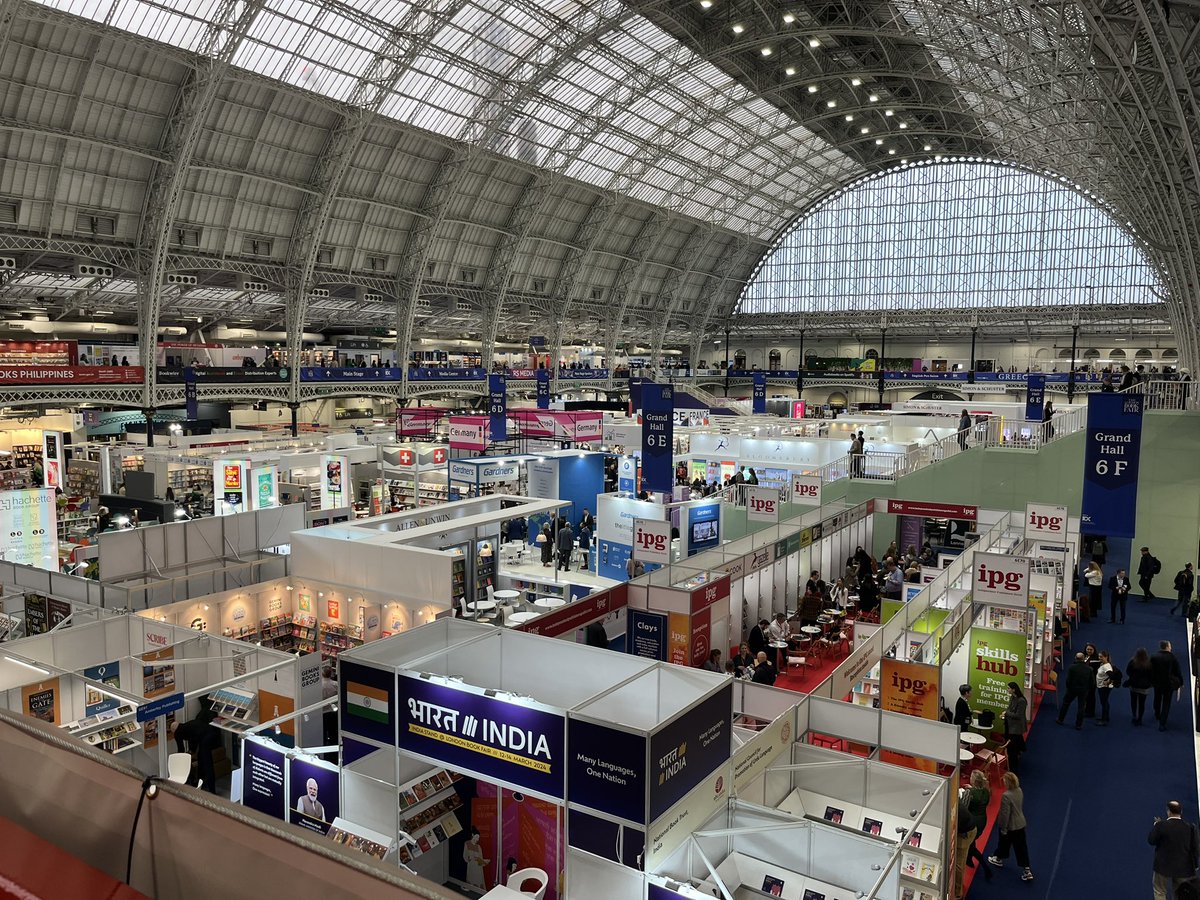 1st day at #LBF 👏🏻