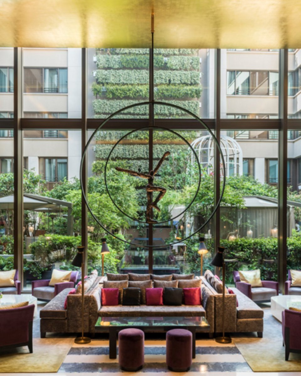 Step into luxury, stay for the experience. 

#MandarinOrientalParis #lobby #besthotel
