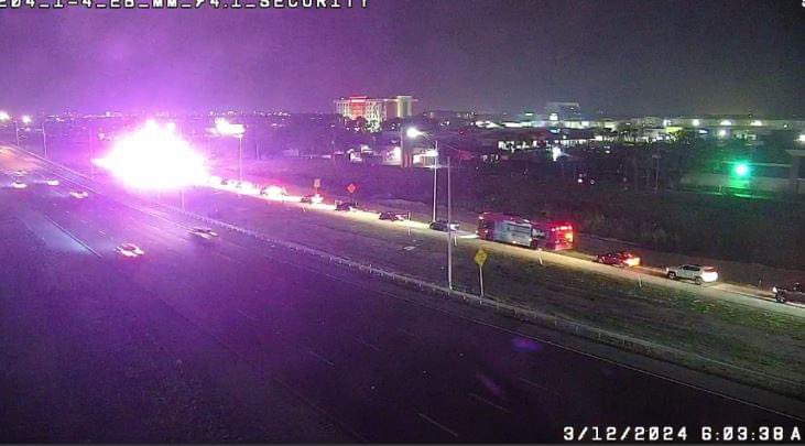 ** TRAFFIC ALERT ** WB I-4 to Sand Lake Rd (RAMP CRASH) - the RAMP IS SHUTDOWN - Exit early at Universal/Kirkman or continue to SR-528 #Tuesday #Crash