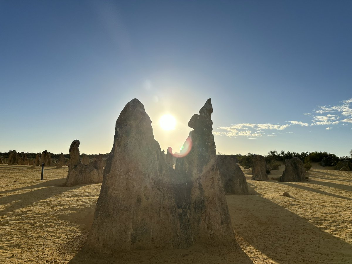 ayu511justin's tweet image. #Pinnacles
#Australia