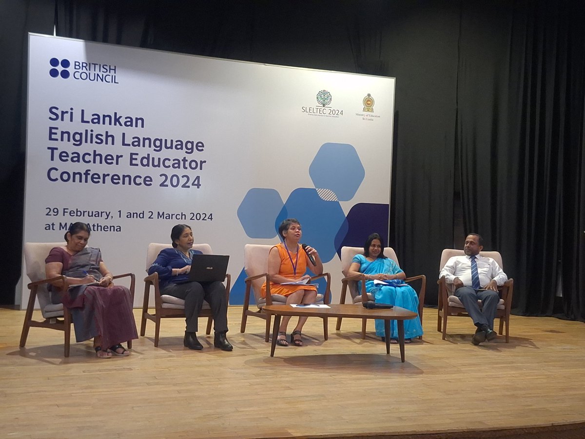 lkBritish's tweet image. Collaborating with the Ministry of Education, our recent Sri Lankan Teacher Educator Conference hosted 200+ educators from 🇱🇰, the region, &amp;amp; the UK, exploring themes such as AI in language education. Participants found the experience insightful &amp;amp; informative.

#EnglishProgrammes