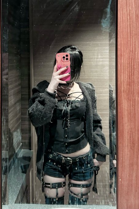 コスプレイヤー絲のTwitter画像27