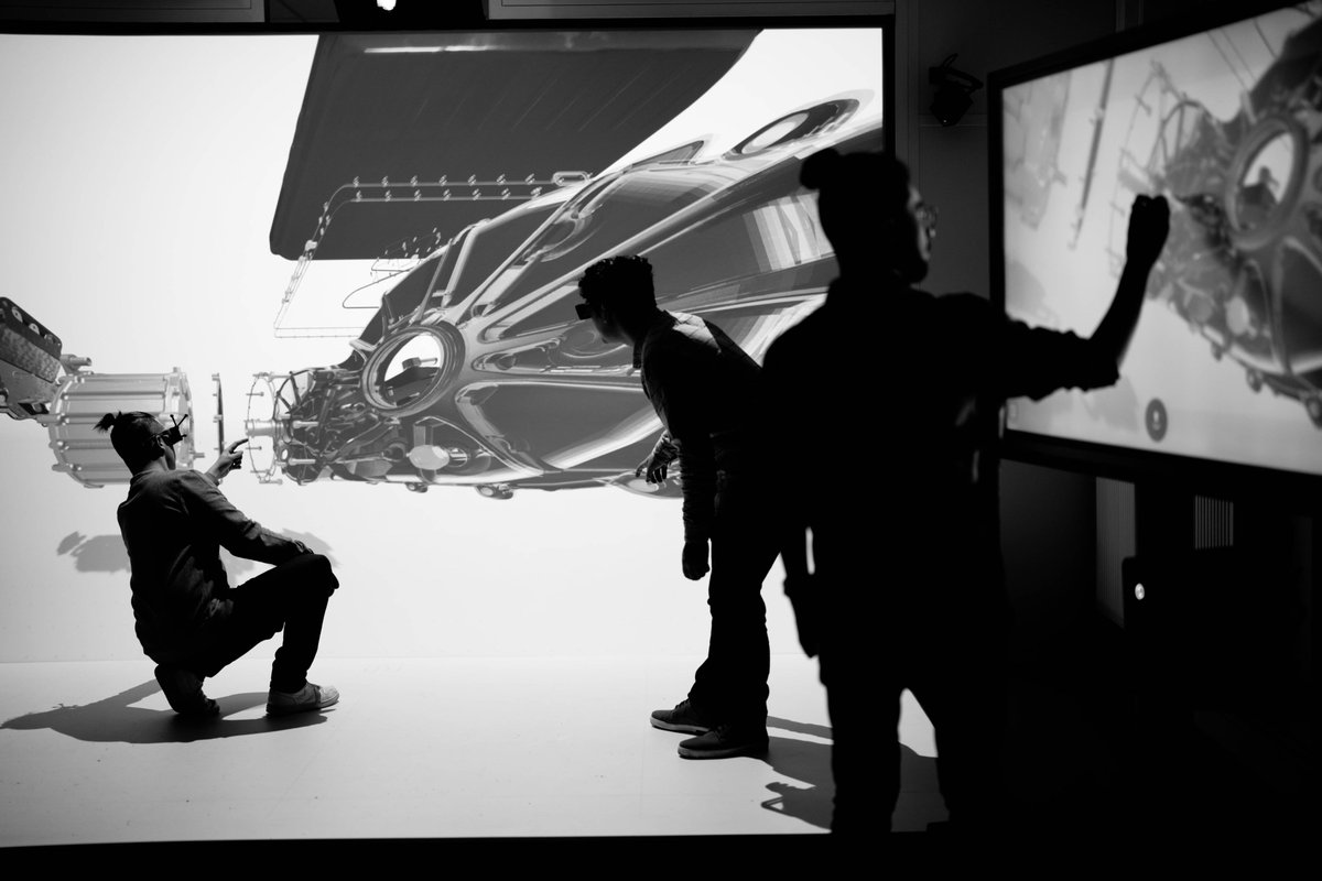 Shariiing's ambition is to connect all people and all devices.

Visualizing XR in Shariiing and being able to interact from Shariiing to XR systems is sensational for better understanding, better iterating and better decision-making.

We'll tell you more soon.

#collaboration #xr