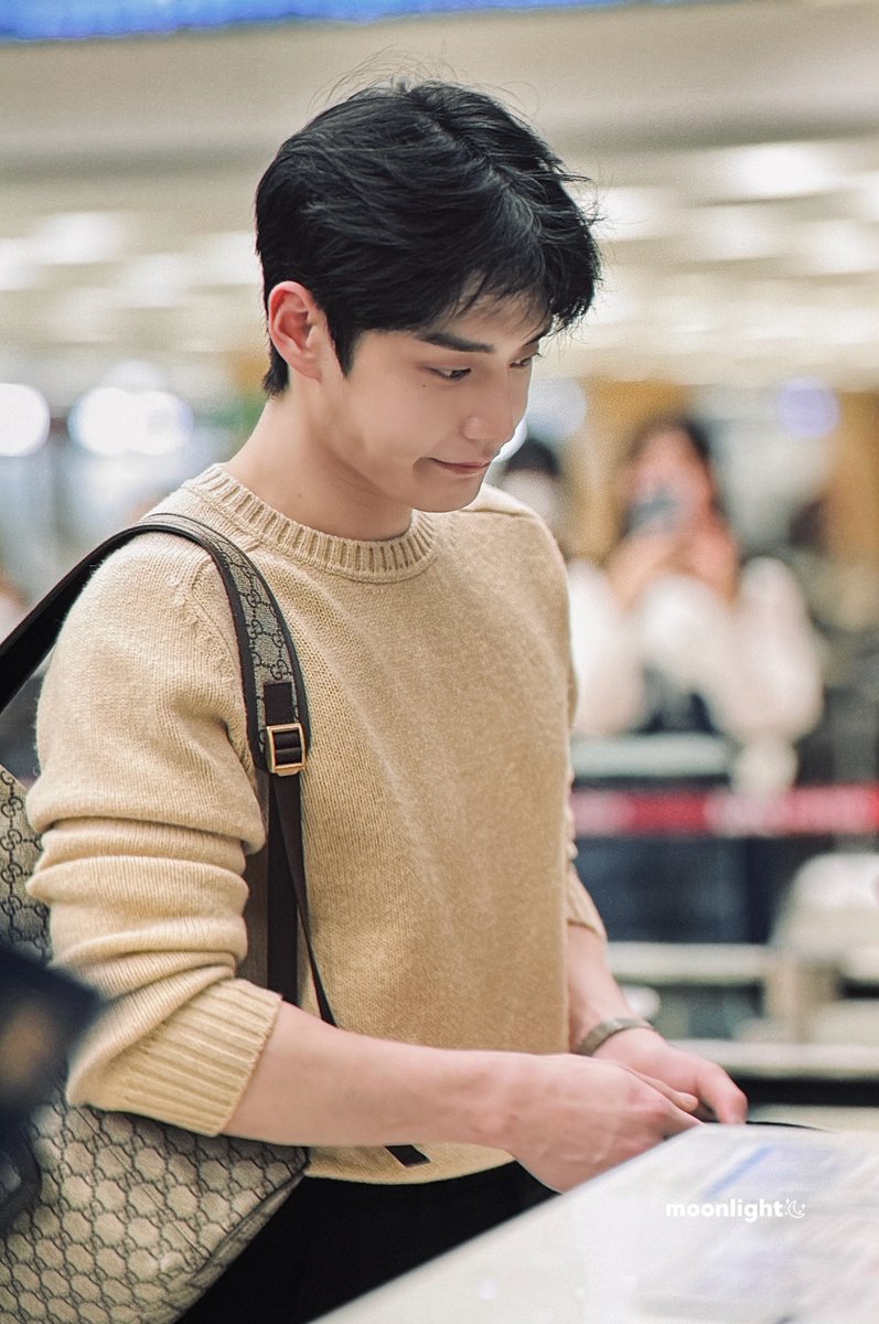 moonlight_kjw98's tweet photo. 240312  

#김지웅 #KIMJIWOONG
 #キムジウン #ZEROBASEONE #ZB1 #제로베이스원 https://t.co/yD30SyVxVa