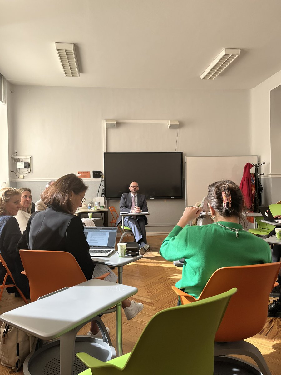 Institut français de Madrid tweet media