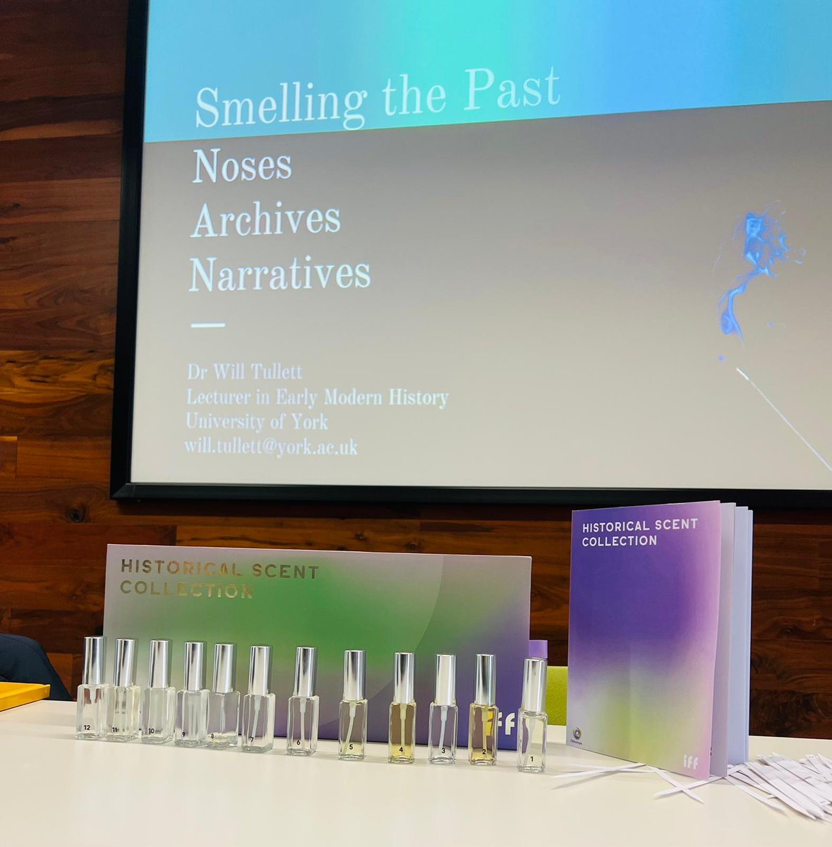 ✨Yesterday we were treated to a wonderful seminar by @WillTullett (University of York), on 'Smell and the Past: Archives of Scent and Publishing Perfumes' as part of the Trinity Centre for Early Modern History Seminar Series. #HubMatters
