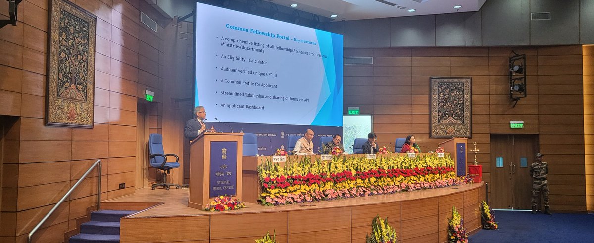 Commendable initiative by Depts. under MoS&amp;T to launch the Common Fellowship Portal. To support students pursuing research, various Fellowship schemes, applications, updates, ALL AT ONE Platform. Absolutely required. <a href="/DrJitendraSingh/">Dr Jitendra Singh</a> <a href="/DBTIndia/">Department of Biotechnology</a> <a href="/IndiaDST/">DSTIndia</a> <a href="/CSIR_IND/">CSIR, India</a> <a href="/DBT_NBRC/">BRIC-NBRC</a>