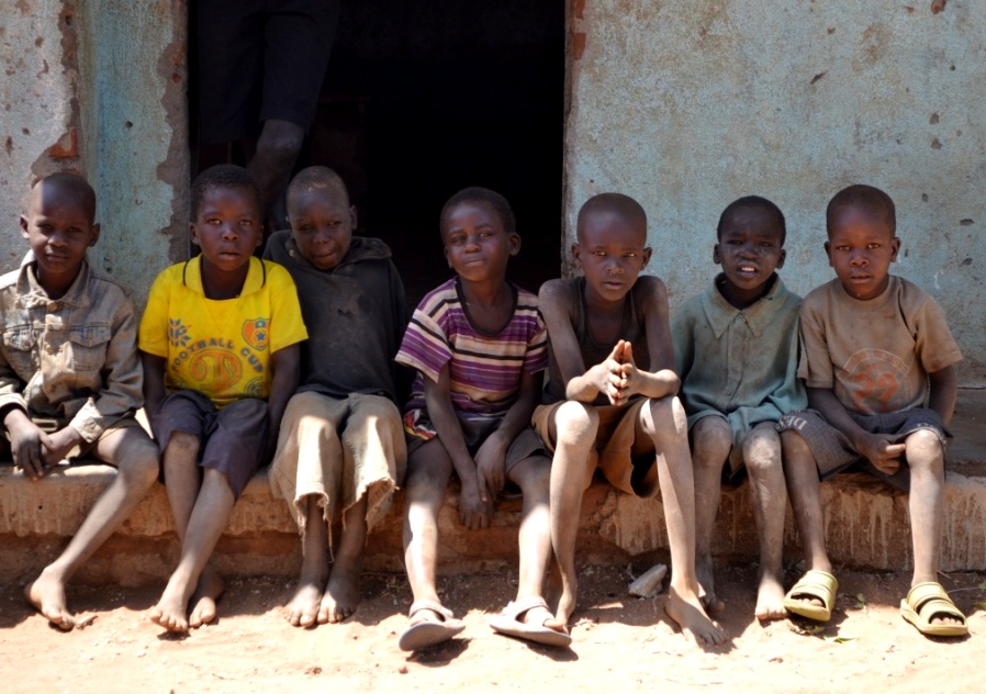 COTFONE's tweet photo. Fighting poverty is a collective journey towards a more equitable world. By empowering communities through education, sustainable livelihoods &amp; accessible resources, we can break the chains of poverty. @CUSP_Uganda @TournonsLaPage @srpoverty
@EUinUG
@ManforJamst @MenEngageUganda https://t.co/2GL0Obzu6G