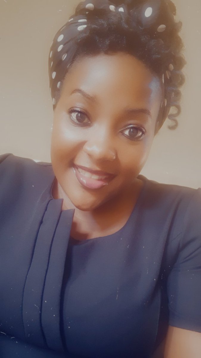 NakanwagiGloria's tweet photo. "Feeling hungry? 🍔🍟 It's lunch time, folks! What are you having today? Naye temwelabira twasibye😊 #LunchTimeInspo #lunchtime #foodie" https://t.co/V6dXydywpS
