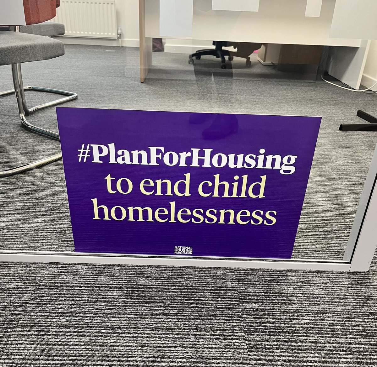 Largest envelope I’ve ever received but an important message, and a vital campaign #PlanForHousing @natfednews proud to see everyone working together on this