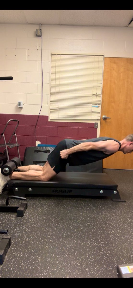 CoachGeoffReed's tweet photo. The Nordic Hamstring Curl

From Beginner, to Basic, to Pro
🧵 https://t.co/GfjTuIZw4w