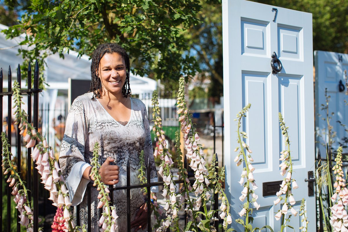 Can you achieve Chelsea Flower Show glory in your garden at home? Get the 'wow' factor all year round without paying the earth with top tips from Chelsea award winner Juliet Sargeant. Ask me more #journorequest #pitch