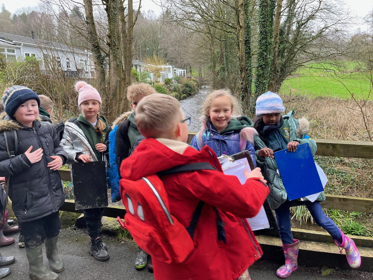 Poplar visited Harden Beck as part of their rivers and water cycle topic. They spotted many features such as waterfalls, plunge pools, tributaries and fast-flowing water. They mapped human and physical features as they went. They got very muddy and they had so much fun!