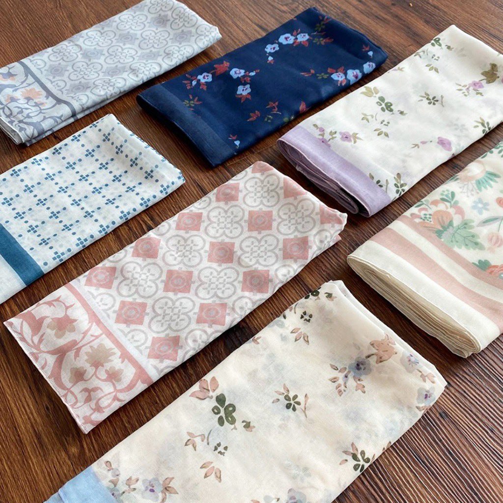 shopwithfiyn's tweet photo. top 10 hidden gem shops that sells  PRINTED BAWAL AND SHAWL as low as RM10 and free shopping ✨

definitely perfect choice for Hari Raya and Ramadan 🫶🏻

— a thread https://t.co/rYUY1c2hxT
